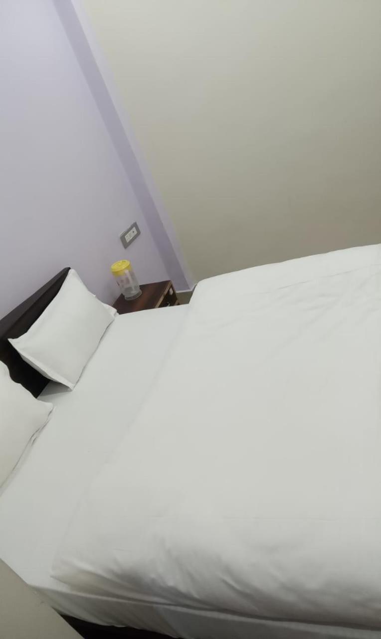 Dixit Residency Hotel Vrindāvan Exterior photo